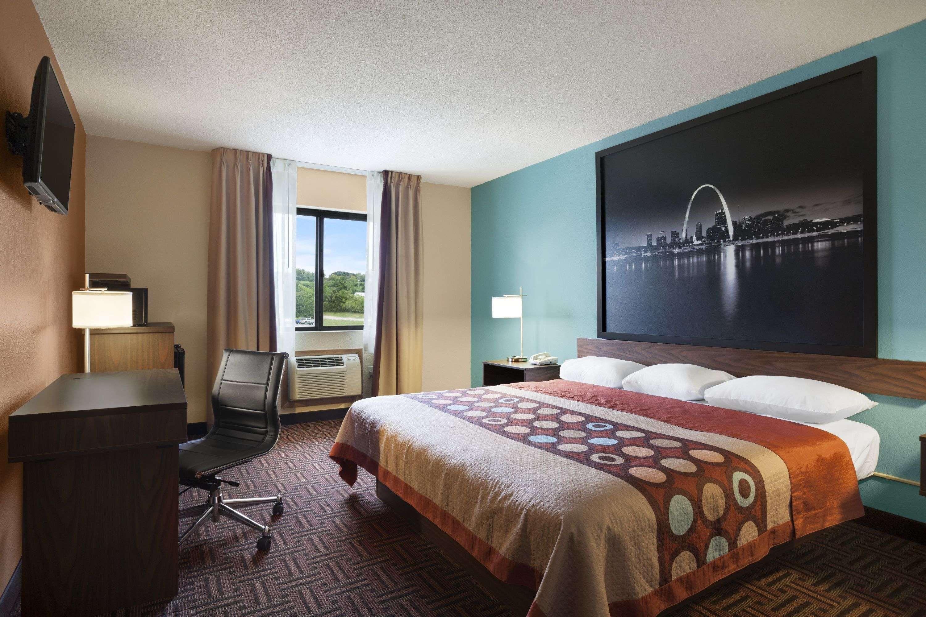 Super 8 By Wyndham Collinsville St. Louis Exterior photo